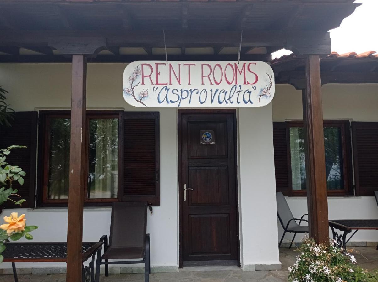 Asprovalta Rooms Kariotes Екстер'єр фото